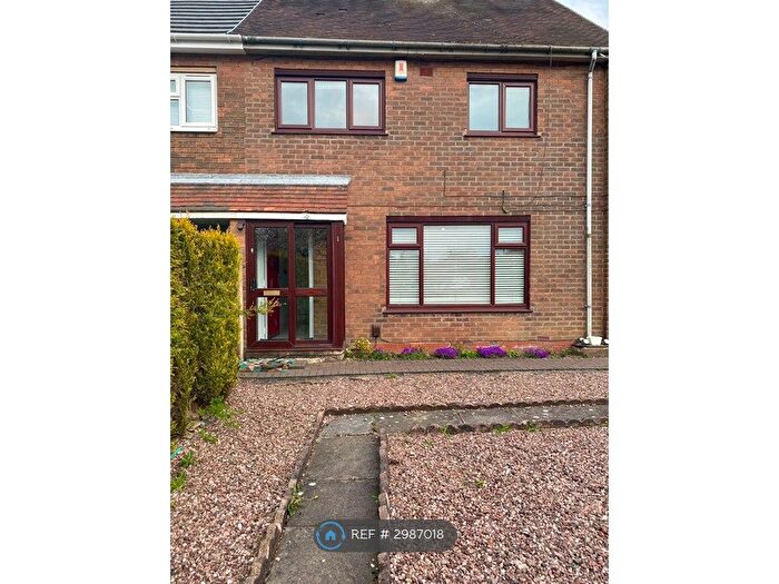 3 Bedroom Semi Detached House To Rent In Bagot Grove, Stoke-On-Trent, ST1