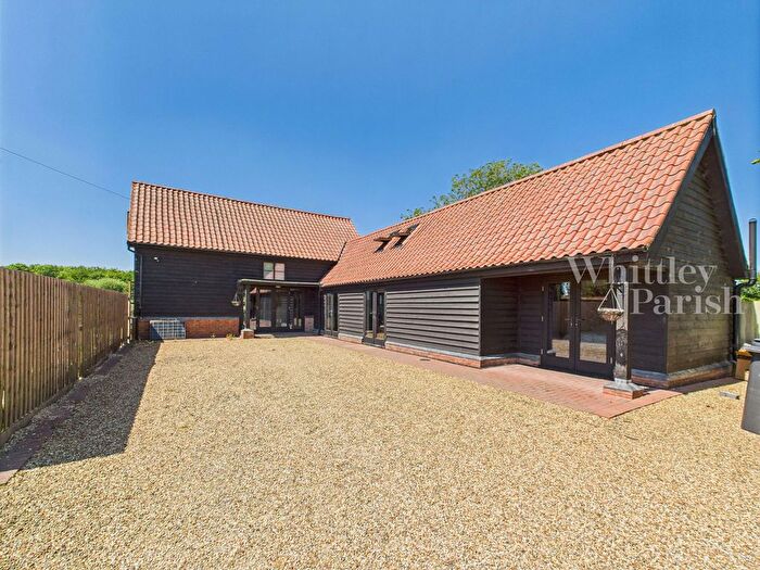 5 Bedroom Barn Conversion For Sale In Norwich Road, Dickleburgh, IP21