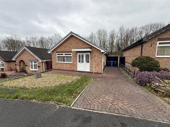 2 Bedroom Detached Bungalow For Sale In Cleeve Hill Gardens, Waterthorpe, Sheffield, S20