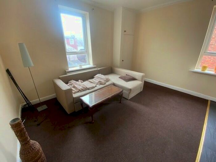 1 Bedroom Apartment To Rent In Station Road, Blackpool, FY4