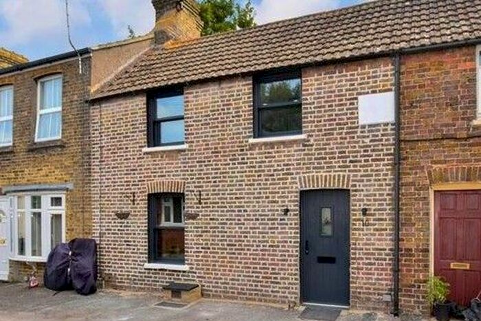 2 Bedroom Terraced House To Rent In Trinity Square, Broadstairs, CT10