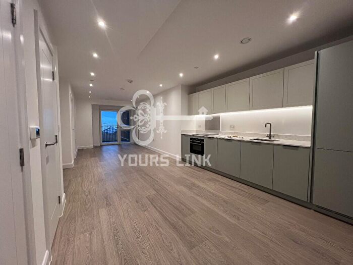 1 Bedroom Apartment To Rent In Ellipse House, Eden Place, London, E16