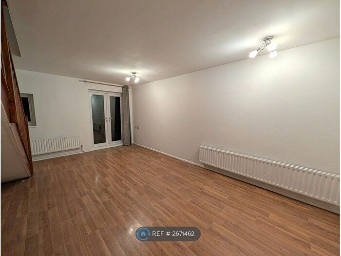 2 Bedroom Terraced House To Rent In Glovers Lane, Heelands, Milton Keynes, MK13