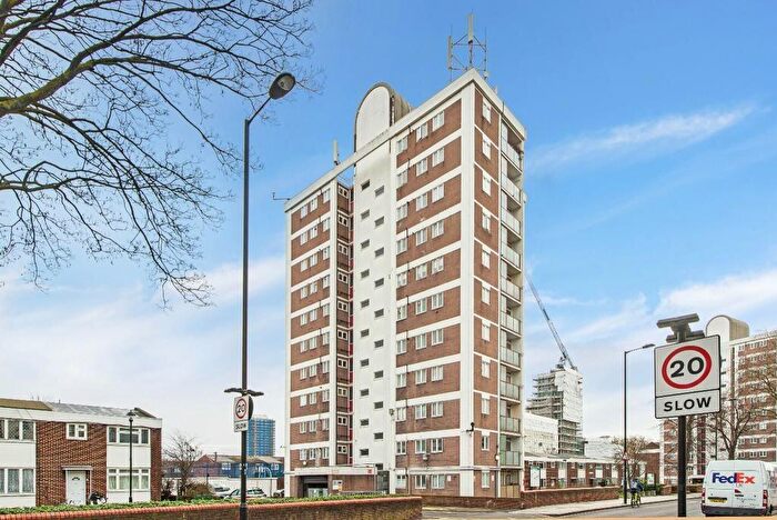 2 Bedroom Apartment To Rent In Colindale, London, NW9