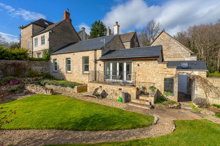 3 Bedroom Semi-Detached House To Rent In Minchinhampton, Stroud, GL6