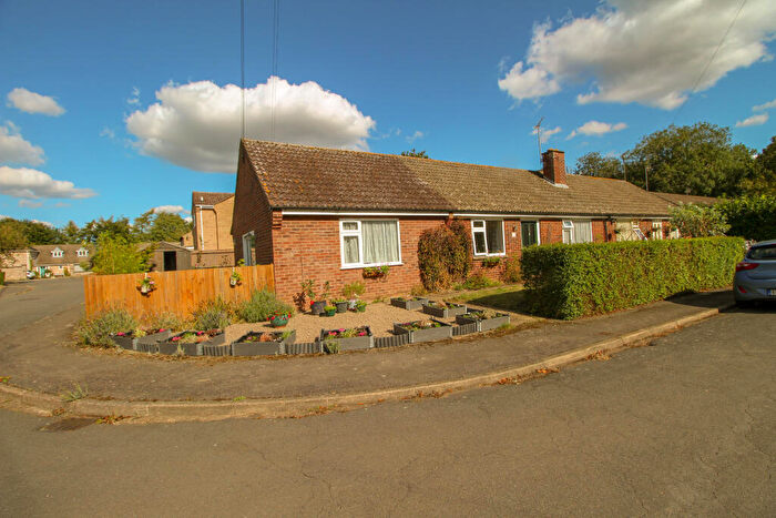 3 Bedroom Semi-Detached Bungalow For Sale In Vicarage Close, Dullingham, CB8