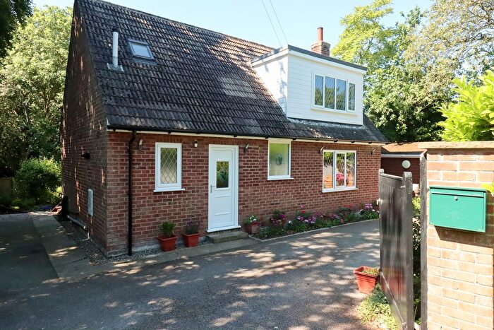 3 Bedroom Detached House For Sale In Primrose Valley Road, Filey, YO14