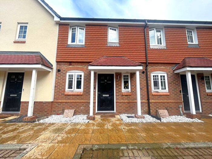 2 Bedroom Terraced House For Sale In Donington Park Close, Edenbridge, TN8
