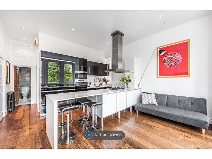 2 Bedroom Flat To Rent In Cleve Road, London, NW6