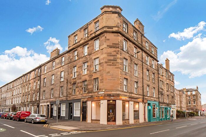 2 Bedroom Flat For Sale In / Montague Street, Edinburgh, EH8