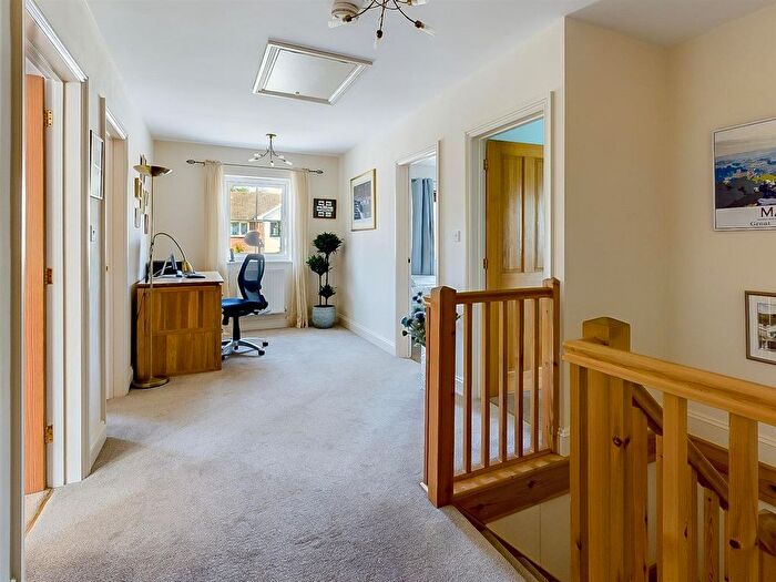 4 Bedroom Detached House For Sale In Meadow Road, Malvern, WR14