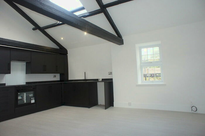 1 Bedroom Apartment To Rent In Armstrong Court, Beck Lane, Brampton, CA8