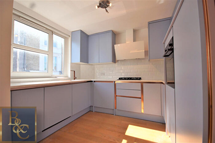1 Bedroom Terraced House To Rent In Lough Road, London, N7