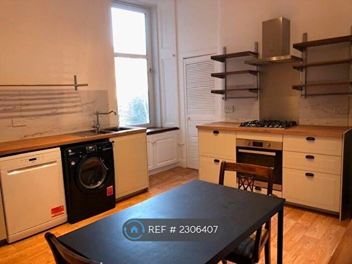 2 Bedroom Flat To Rent In West Princes Street, Glasgow, G4