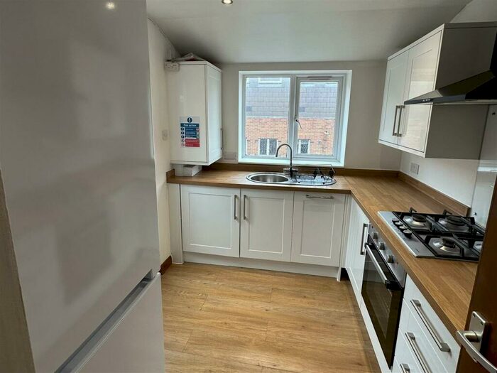 5 Bedroom Apartment To Rent In Grantham Road, Sandyford, NE2