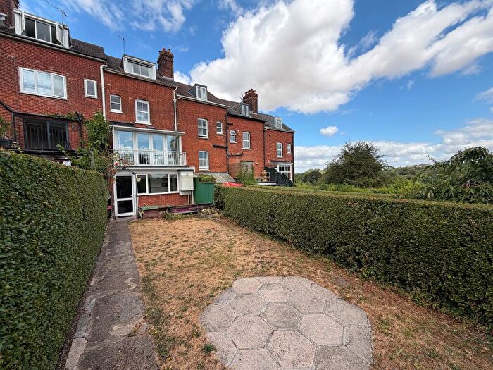 4 Bedroom Terraced House For Sale In Palmer Road, Salisbury, SP2