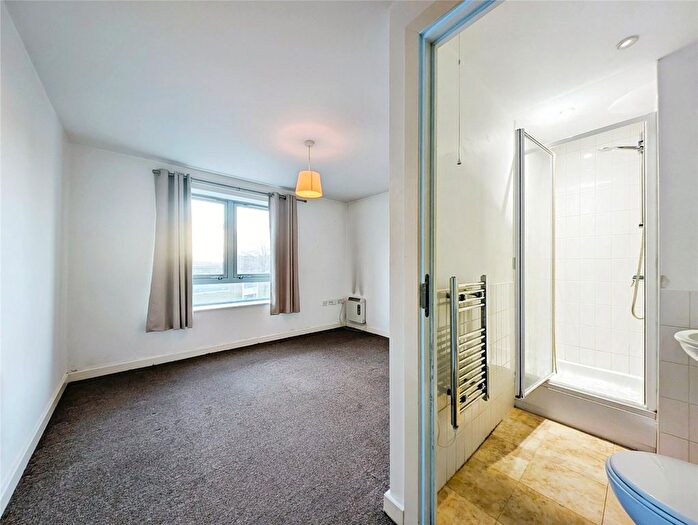 2 Bedroom Flat For Sale In Ouseburn Wharf, St. Lawrence Road, Newcastle Upon Tyne, Tyne And Wear, NE6