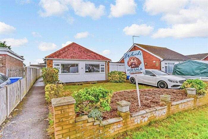 3 Bedroom Detached Bungalow For Sale In Danes Drive, Bayview, Kent, ME12