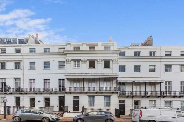 1 Bedroom Apartment To Rent In Sussex Square, Brighton, BN2
