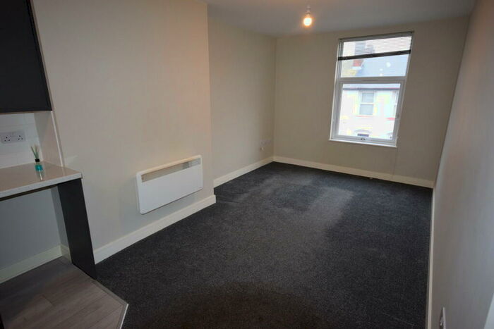 1 Bedroom Flat To Rent In Whittaker Street, Barrow In Furness, LA14