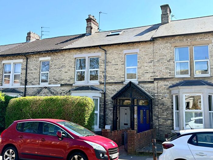 2 Bedroom Flat To Rent In Salters Road, Gosforth, NE3