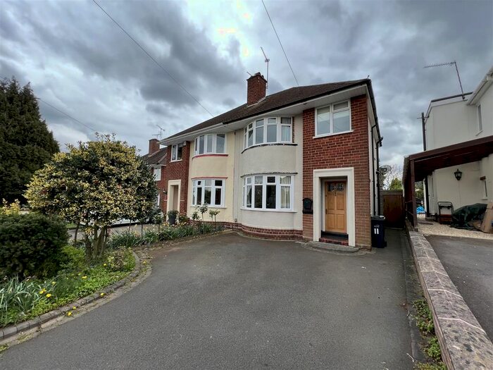 3 Bedroom Semi-Detached House To Rent In Gilbanks Road, Wollaston, Stourbridge, DY8