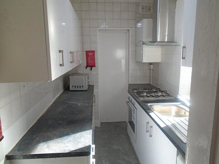 3 Bedroom House To Rent In Dale Road, B29