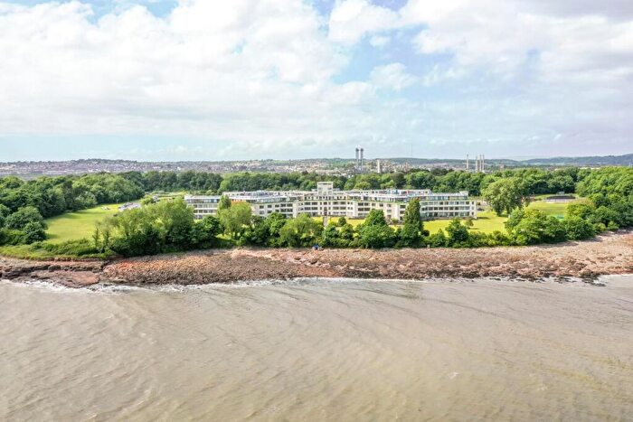 2 Bedroom Penthouse For Sale In Woodlands, Hayes Point, Sully, CF64