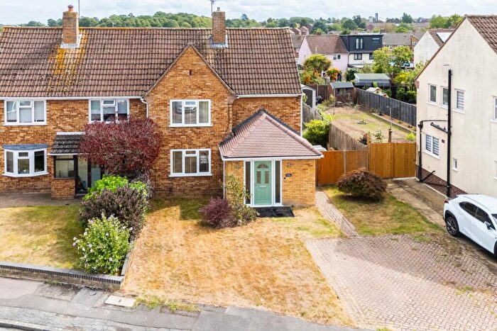 3 Bedroom Semi-Detached House For Sale In Ash Close, Swanley, BR8