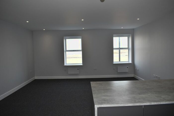 2 Bedroom Flat To Rent In Marine Terrace, Margate, CT9