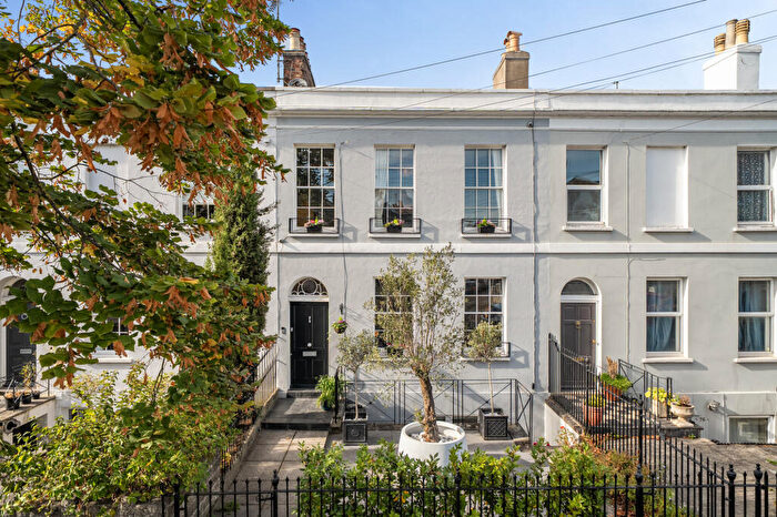 4 Bedroom Terraced House For Sale In Hewlett Road, Cheltenham, GL52