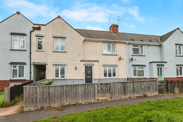 3 Bedroom Terraced House For Sale In Widgery Road, Exeter, EX4