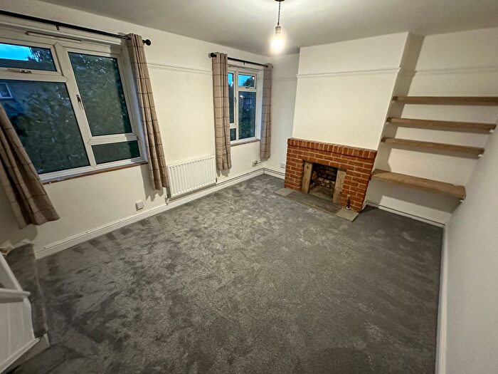 3 Bedroom Flat To Rent In New Road, Exning, Newmarket, CB8