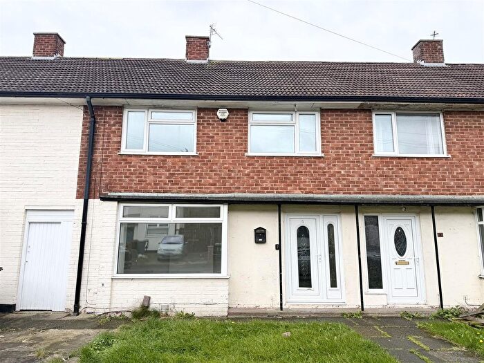 3 Bedroom Property To Rent In Wrekenton Close, Stockton-On-Tees, TS19