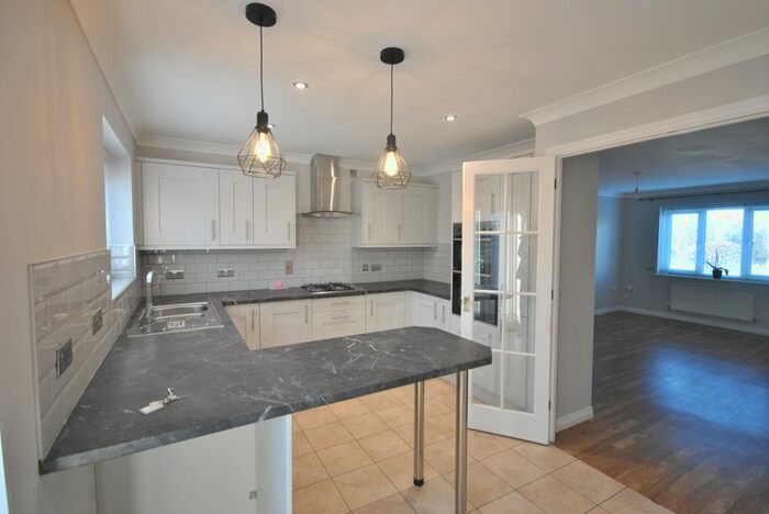 3 Bedroom End Of Terrace House To Rent In Chaffinch Chase, Gillingham, Dorset, SP8