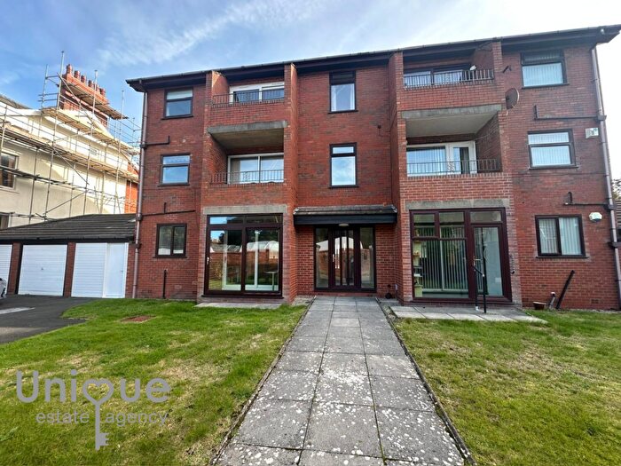 2 Bedroom Apartment To Rent In Ashton Court, Lytham St. Annes, Lytham St. Annes, FY8