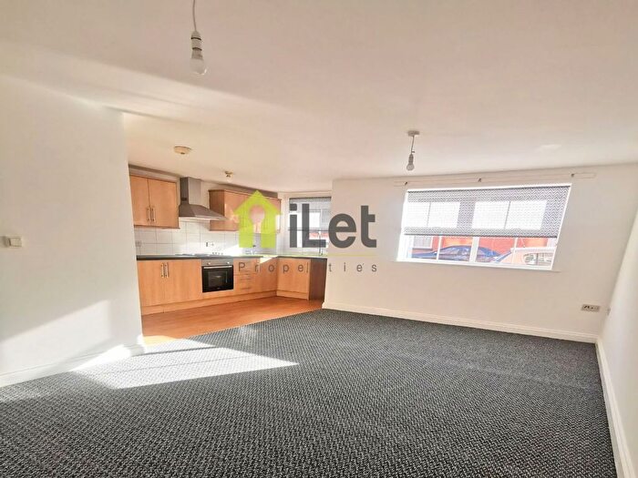 2 Bedroom Flat To Rent In Derby Road, Abington, Northampton, NN1