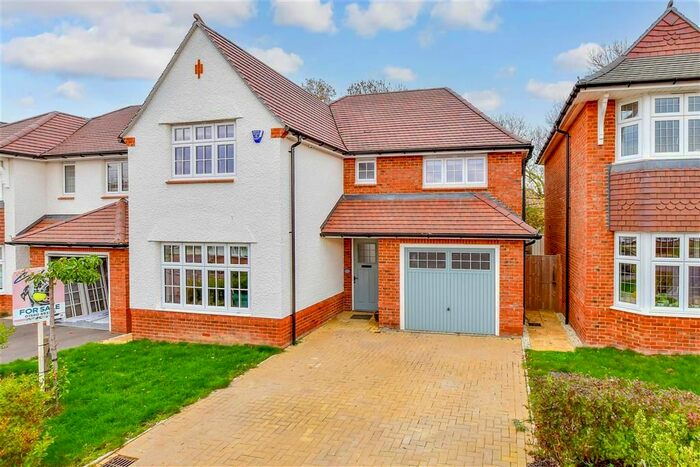 4 Bedroom Detached House For Sale In Challenger Way, Marden, Tonbridge, Kent, TN12