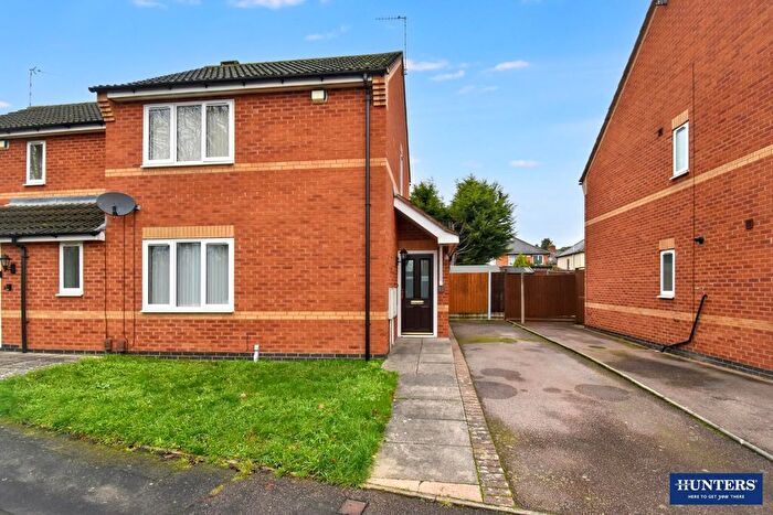 2 Bedroom Semi-Detached House For Sale In Lancaster Way, Glen Parva, Leicester, LE2