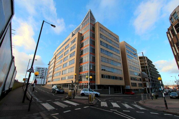 1 Bedroom Flat To Rent In Roxborough Heights, College Road, Harrow, HA1
