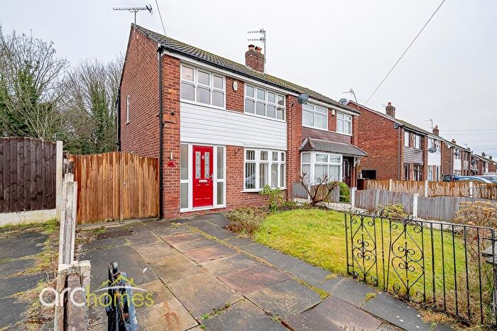 3 Bedroom Semi Detached House For Sale In Ringway Avenue, Leigh, WN7