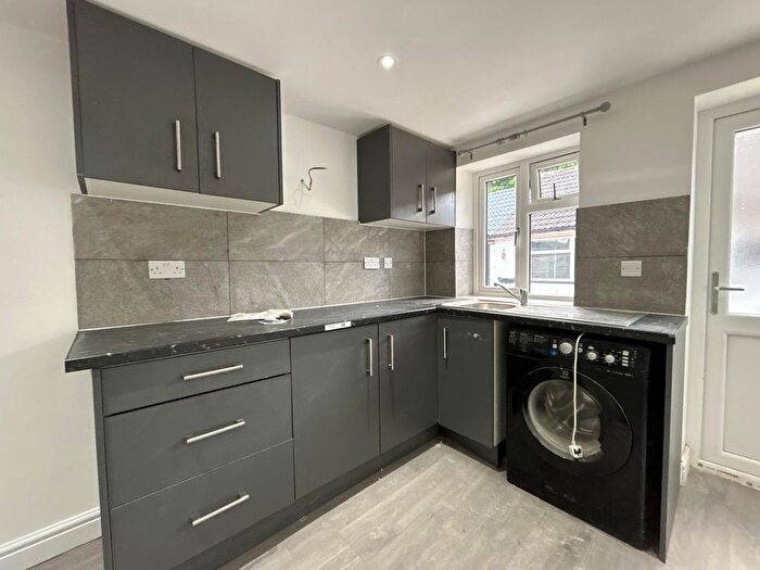 1 Bedroom Studio To Rent In Southall, UB1