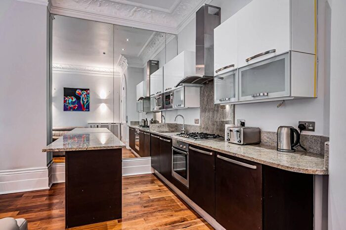 2 Bedroom Flat To Rent In Stanhope Gardens, South Kensington, London, SW7