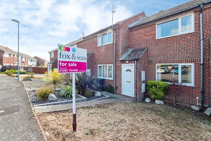 2 Bedroom Terraced House For Sale In Sandpiper Way, Weymouth, DT4