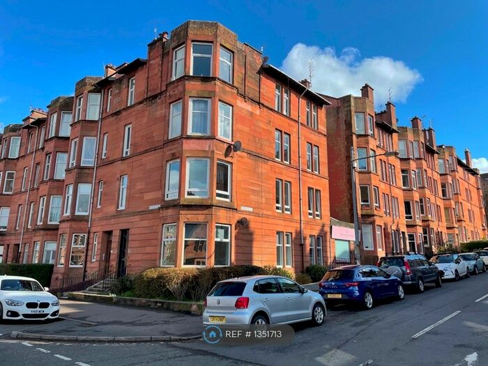 2 Bedroom Flat To Rent In Tantallon Road, Glasgow, G41