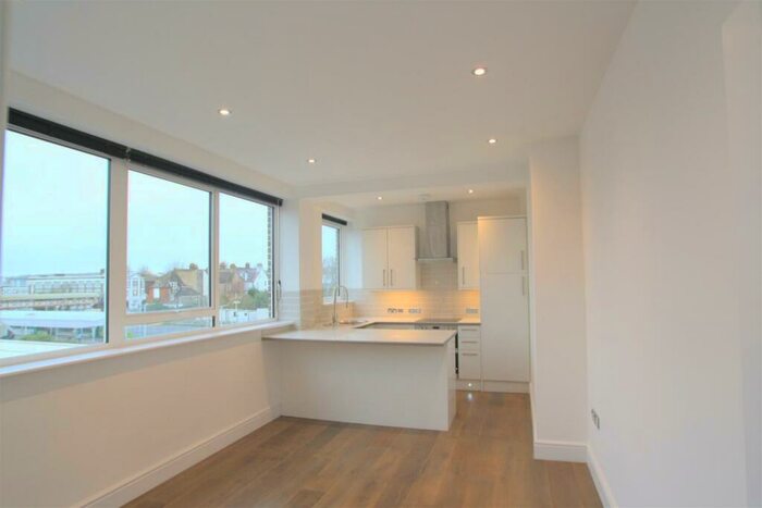 2 Bedroom Apartment To Rent In The Legacy, - Denmark Villas, BN3