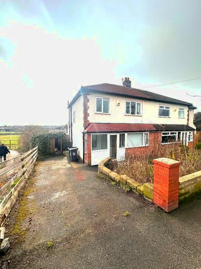 3 Bedroom Semi-Detached House To Rent In Westfield Lane, Wrose, Shipley, BD18
