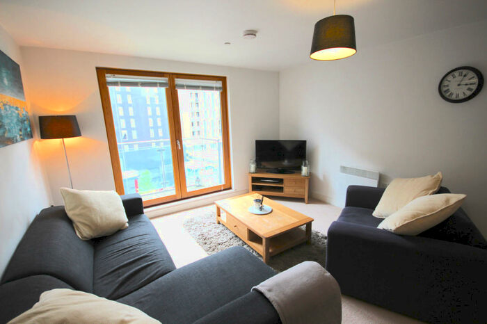 2 Bedroom Apartment To Rent In Cypress Place, New Century Park, Manchester, M4