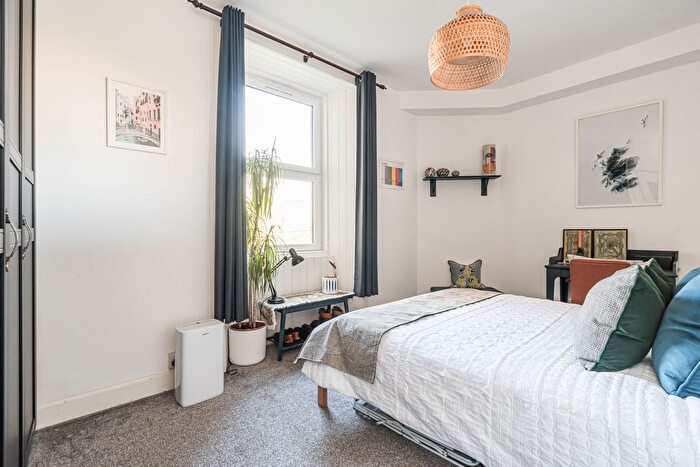 1 Bedroom Flat For Sale In / Easter Road, Edinburgh, EH6