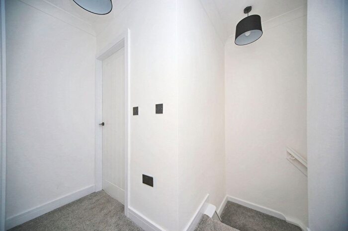 3 Bedroom Terraced House For Sale In City Road, Wigan, WN5